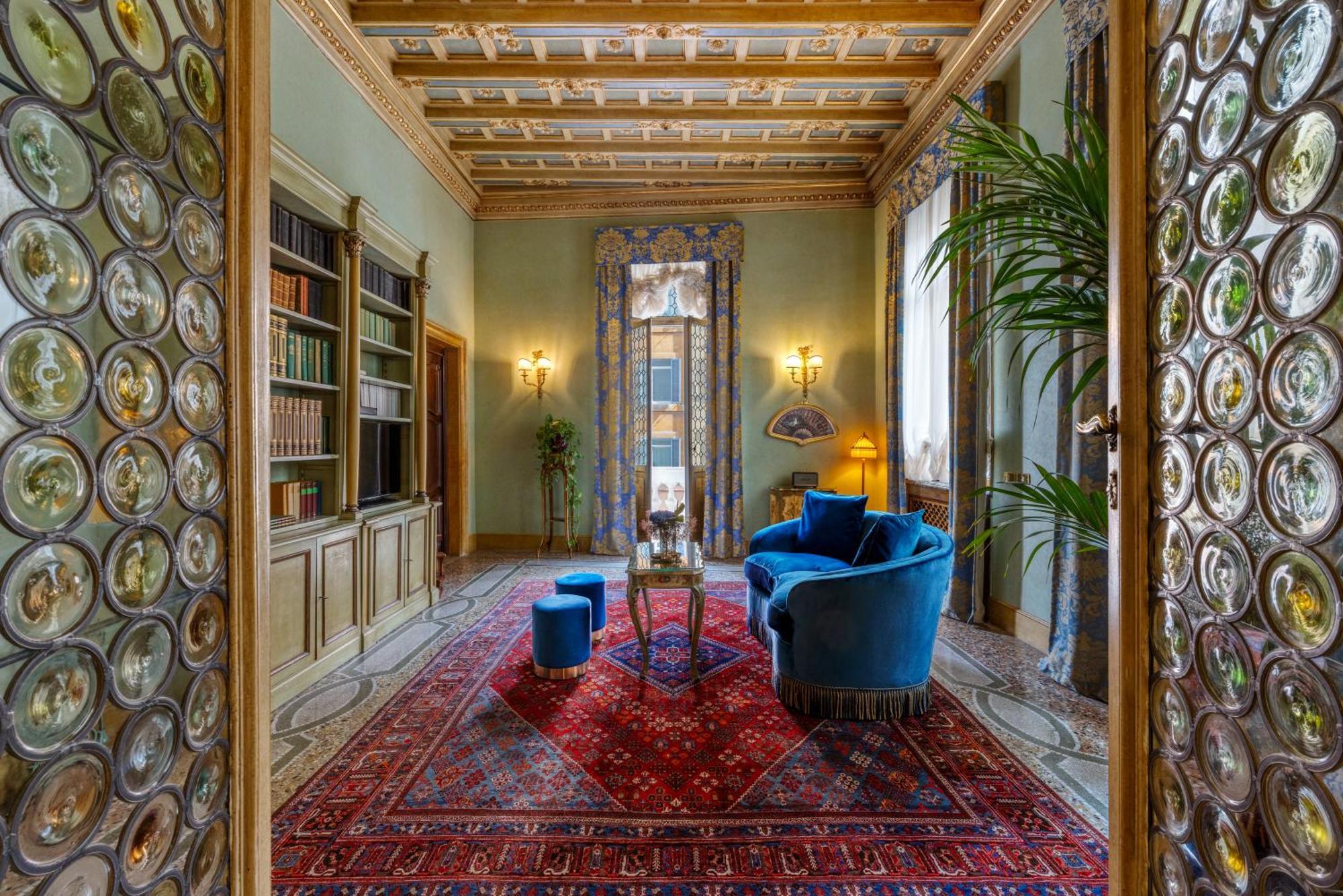 Hotel Locarno Рим Стая снимка